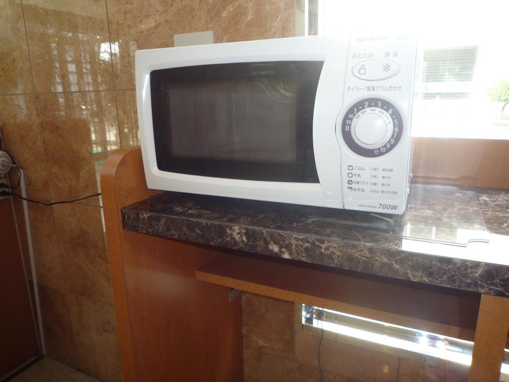 Toyoko Inn Hiroshima Heiwa-Odori Экстерьер фото